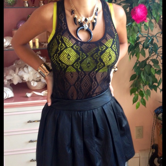 Python print lace top⚡reduced⚡ - Picture 2 of 3