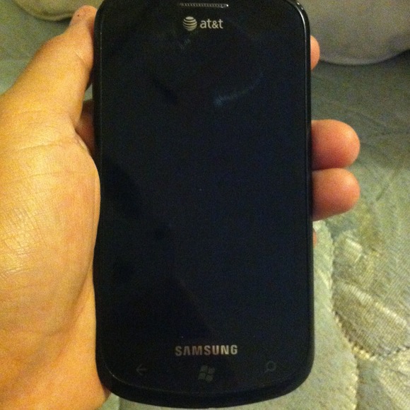 Used black AT&T Samsung phone. good condition
