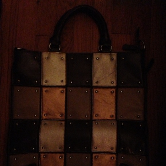 🎀👜Big bag NWOT browns and bronzes👜🎀 - Picture 2 of 3