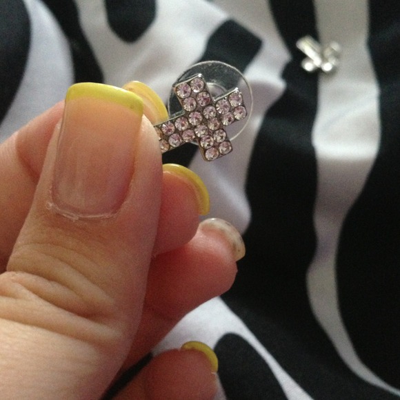 Cross earrings - Picture 3 of 3