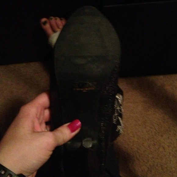 Sold - Picture 3 of 4