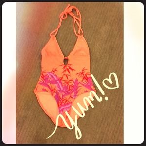 NWOT Sunset in paradise bathing suit