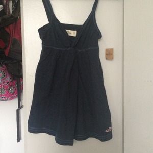 ✋SOLD✋BrandNew Hollister Navy Top! XS