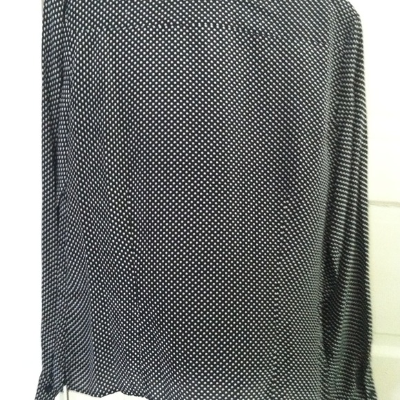 Top - Picture 3 of 3