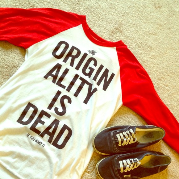 Glamour kills baseball tee