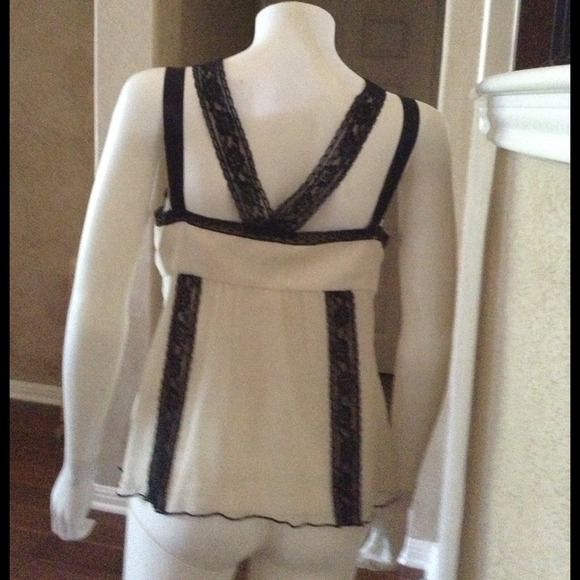 Top - Picture 3 of 3