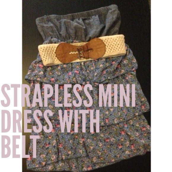 Dresses & Skirts - Strapless dress with belt!