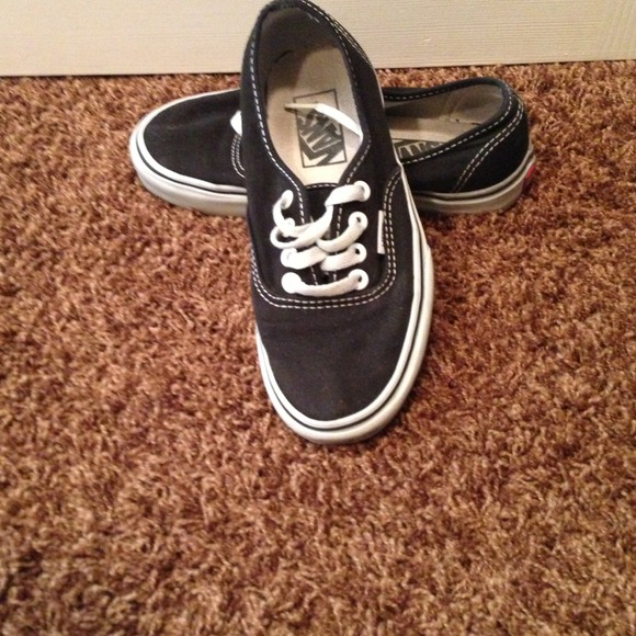 Black vans