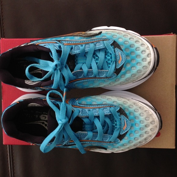 (For jlr62767) Saucony Powergrid Cortana