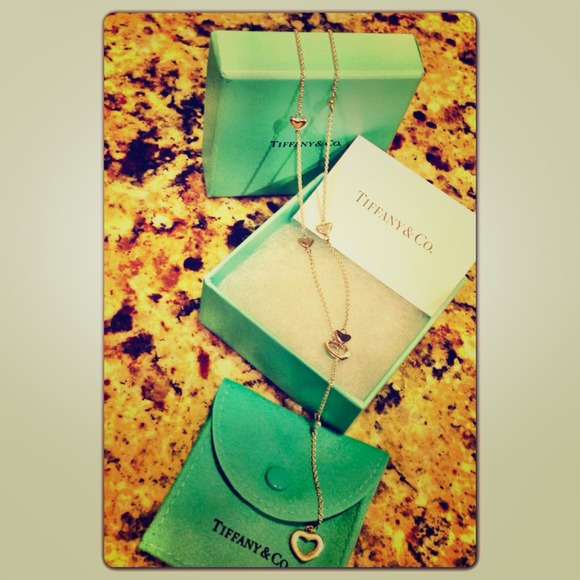 ❌❌SOLDTiffany & Co. Lariat Pendant Heart Necklace