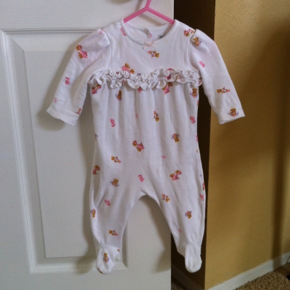 ❗️SOLD❗️Baby girl pjs 6 months Ralph Lauren