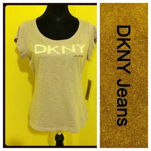 ***2 x REDUCED*** Light purpleDKNY Jeans T- shirt