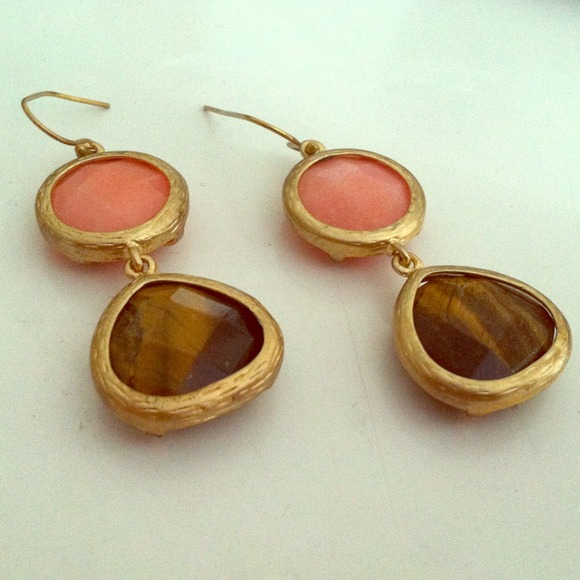 Hang-down Peach and Brown Earrings