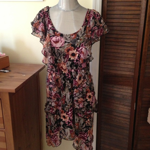 H&M flutter sleeve dress