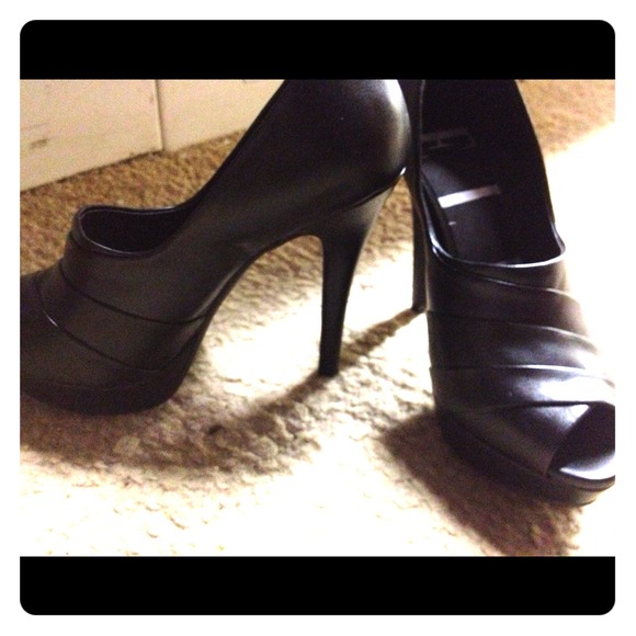 BRAND NEW! L.O.V.E!