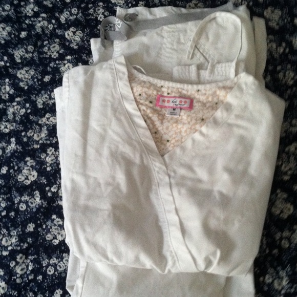 Scrub pant and top bundle