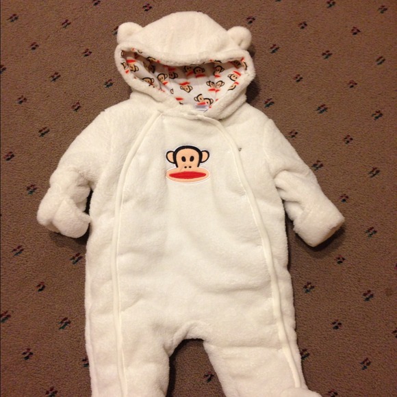 ⛔️sold ⛔️ 2 Winter small Paul