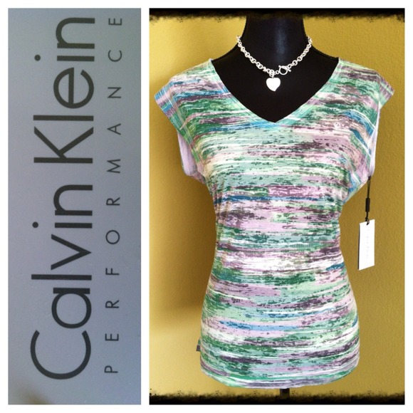 ***GIFTED*** CALVIN KLEIN top - REDUCED