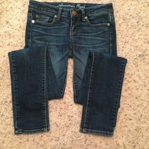 💥SOLD💥 American Eagle skinny jeans