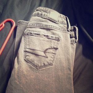 American eagle charcoal colored skinny jeans