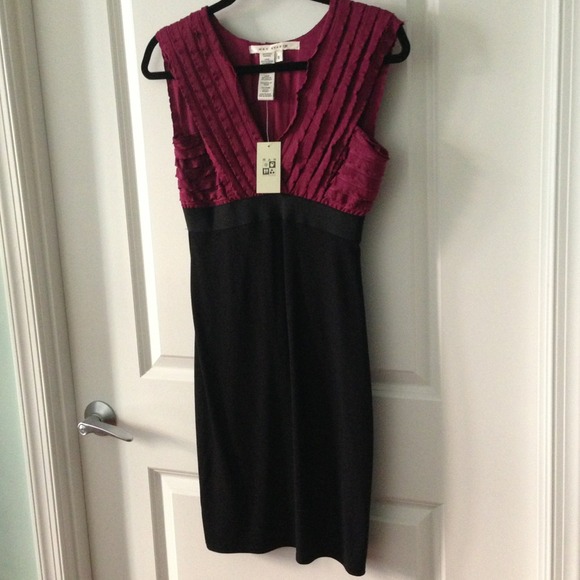 🌟Reduced!🌟Max Studio Dress w/ Spandex Waist Band