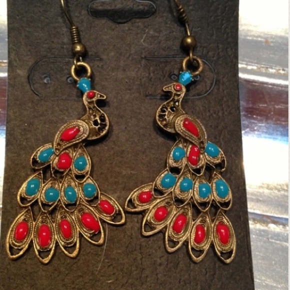 Jewelry - 🚨🚨SALE NWT Bronze Peacock Red & Blue Stones.