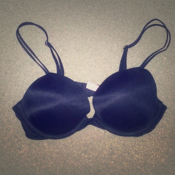 VS very sexy black bra