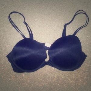 VS very sexy black bra