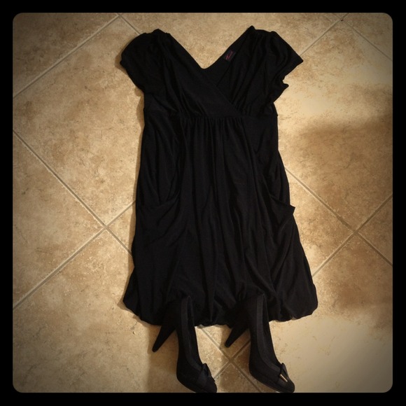 Torrid LBD with bubble hem.