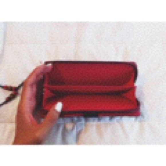 STUSSY SKELETON/TRIBAL CLUTCH - Picture 3 of 4