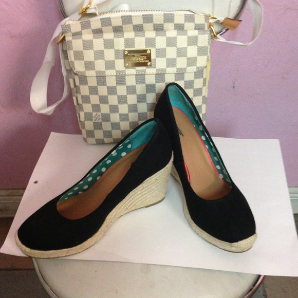 Shoes - Merona shoes used