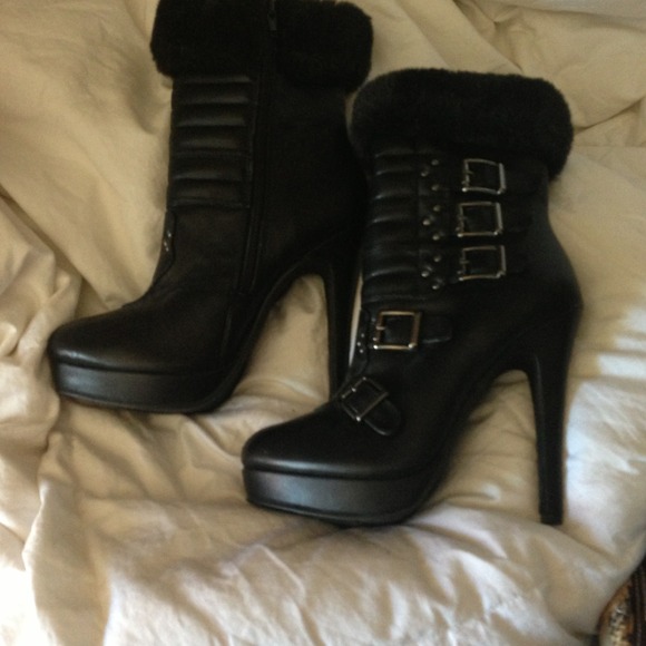Fall boots