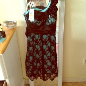 Gorg! lace one shoulder Macy's party dress! NEW