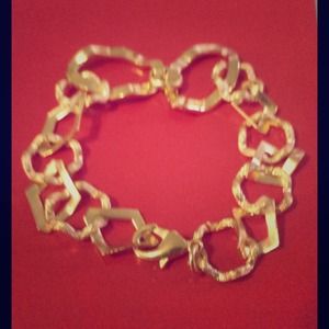 New Gold toned Bracelet