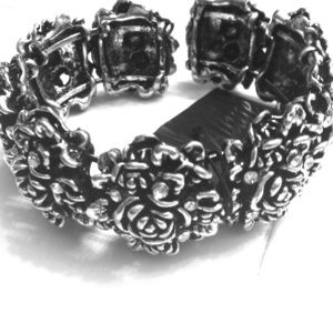 Allure bracelet, never worn