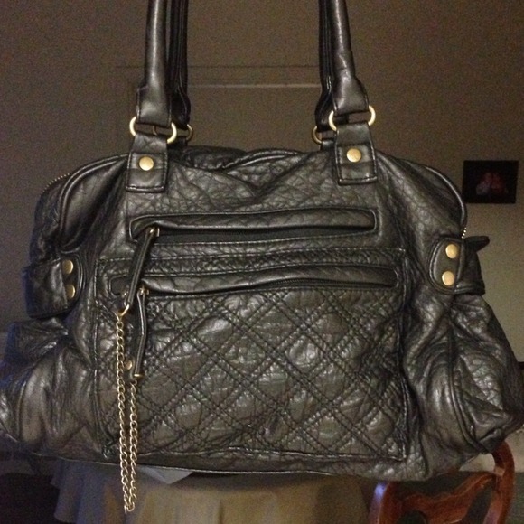 Black kimchi blue bag