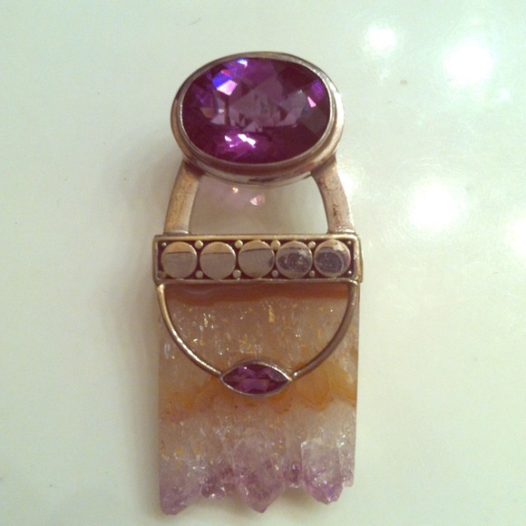 Necklace gem