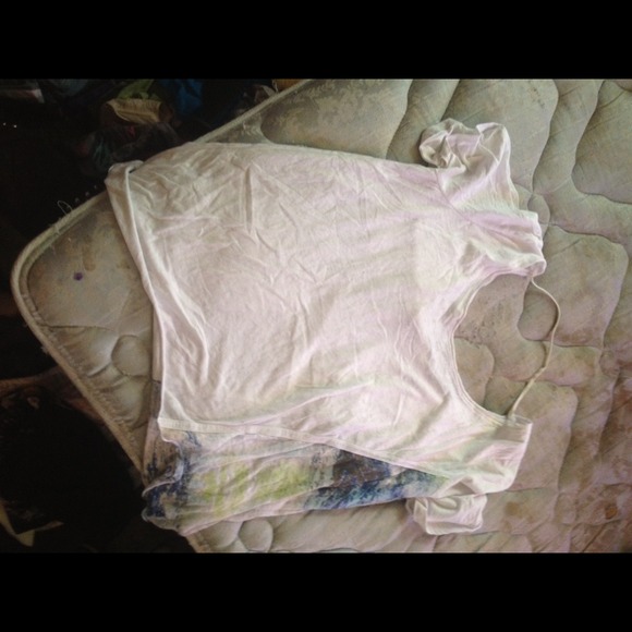 White loose top