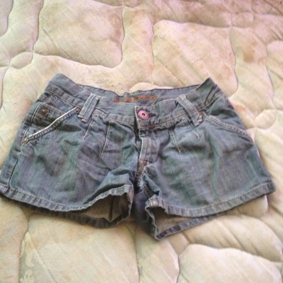 Plain shorts