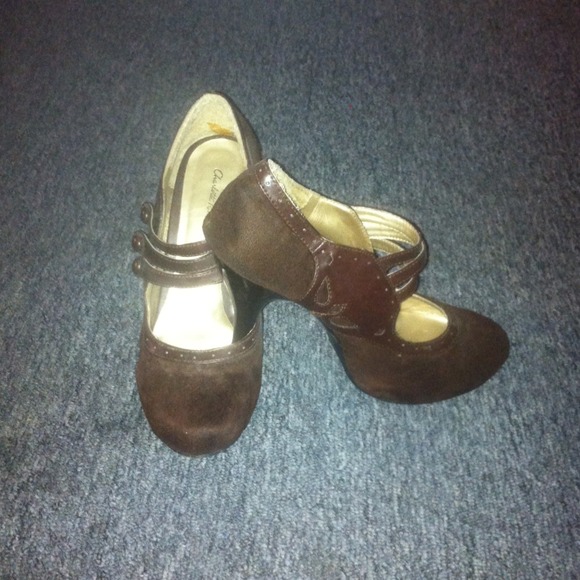 Mary Jane Pumps
