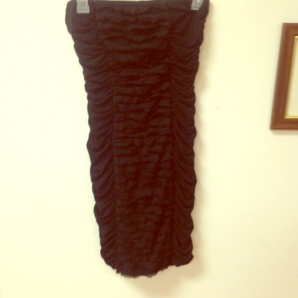 Black strapless dress