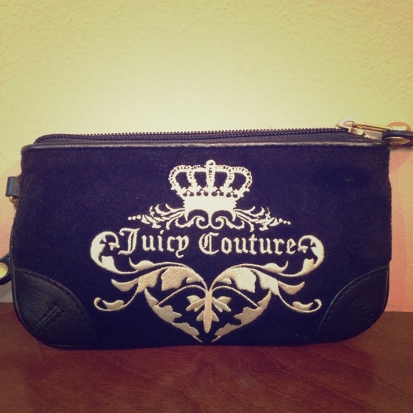 Juicy Couture Clutches & Wallets - NWOT Black Juicy Coutoure Wristlet