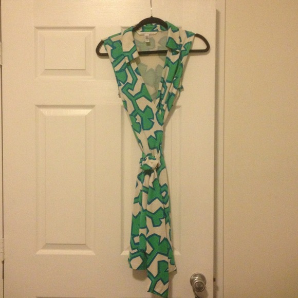 *SOLD* DVF Wrap Dress
