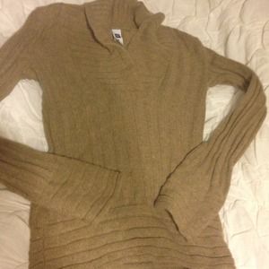 Camel cable know sweater