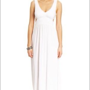 ☁ TRADED!!!! Bebe HOT WHITE Cut Out Maxi Dress ☁