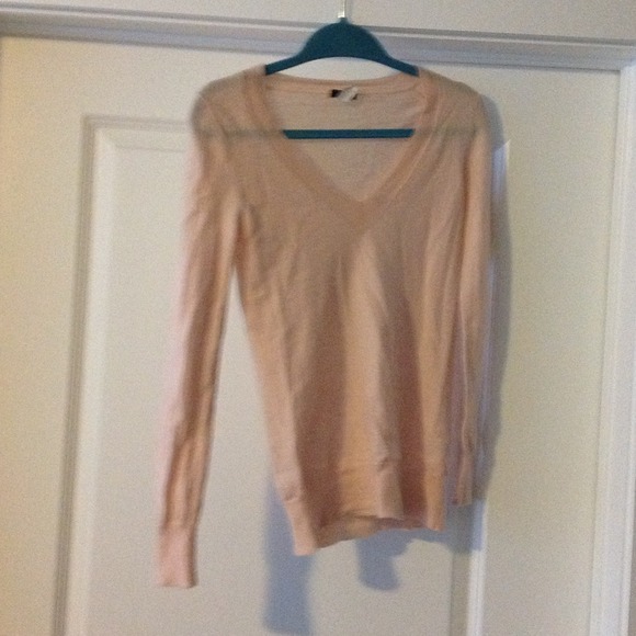 ⛔⛔ SOLD ⛔⛔ J.Crew Soft Pink Merino Wool Sweater