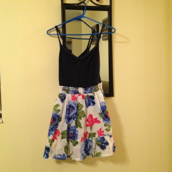 Hollister dress