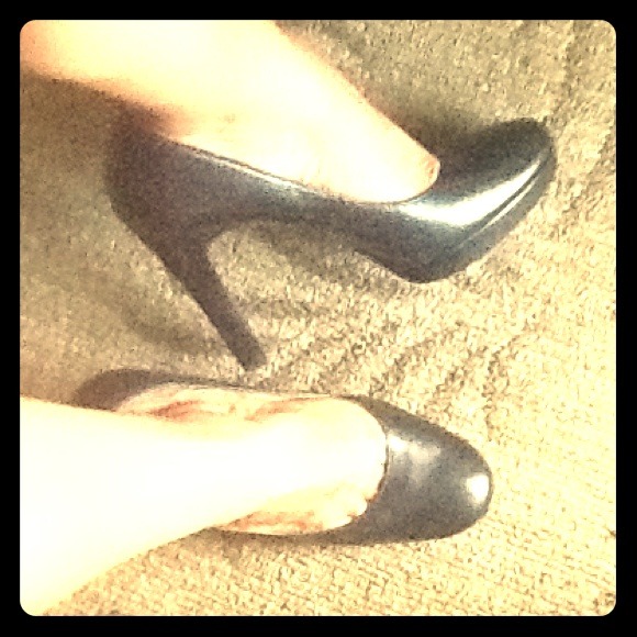 ✨🚺 Michael Kors perfect black pump! 🚺✨