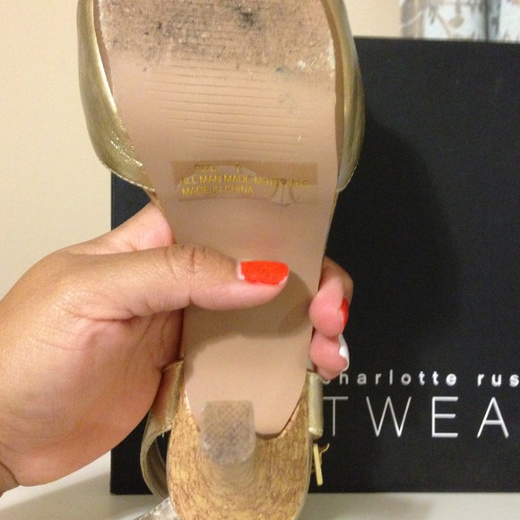 SOLD - Picture 3 of 3