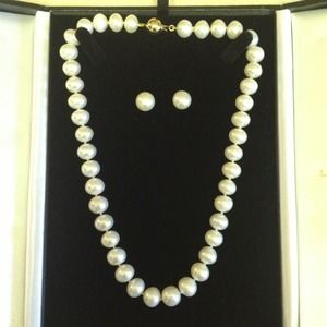 Button Pearls!! One of a kind.